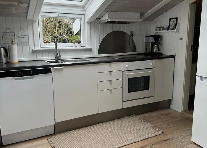 Cozy With Sea View Сasa de vacaciones